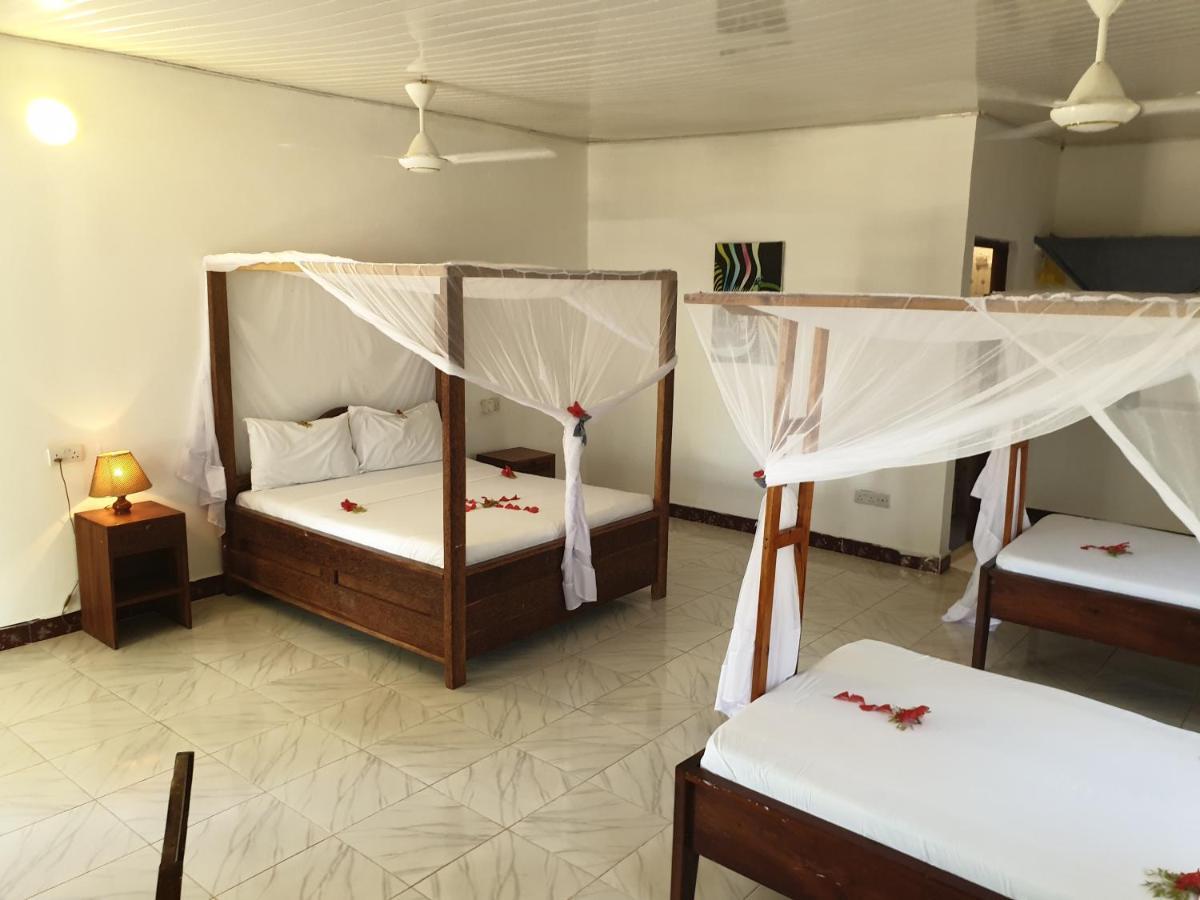 Vertshus Nungwi Inn Beach Cottages